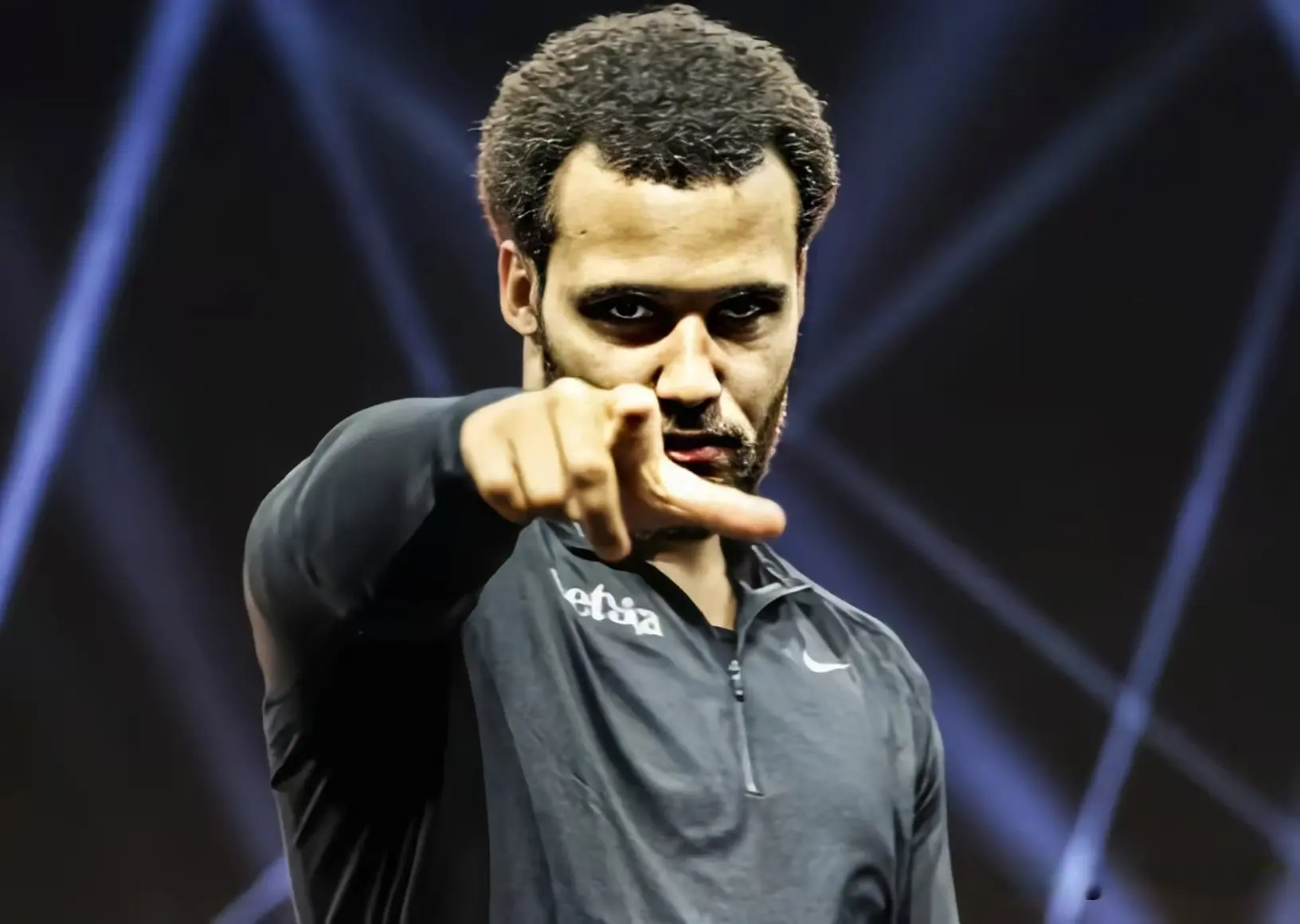 普列夫上一, 只是对手迟, yid