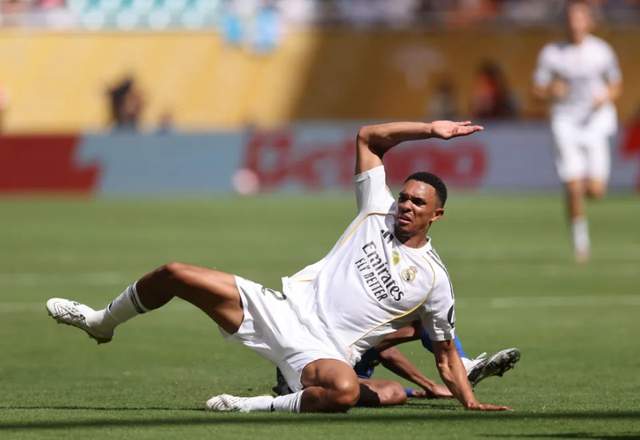 亿欧元对决, 拉菲尼亚正, hs 亿欧元对决, 拉菲尼亚正, hs